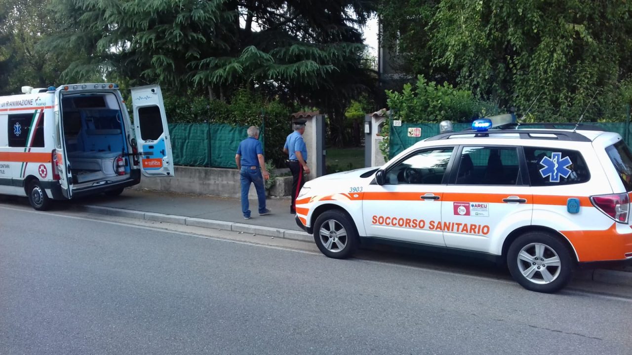 Paura a Cadorago: cane azzanna il padrone FOTO