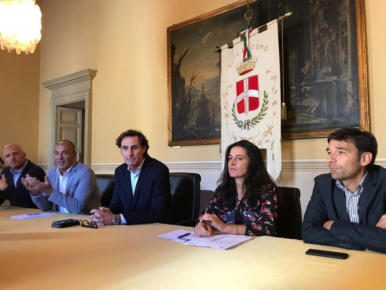 Raccolta rifiuti Como: la sperimentazione continua fino a dicembre