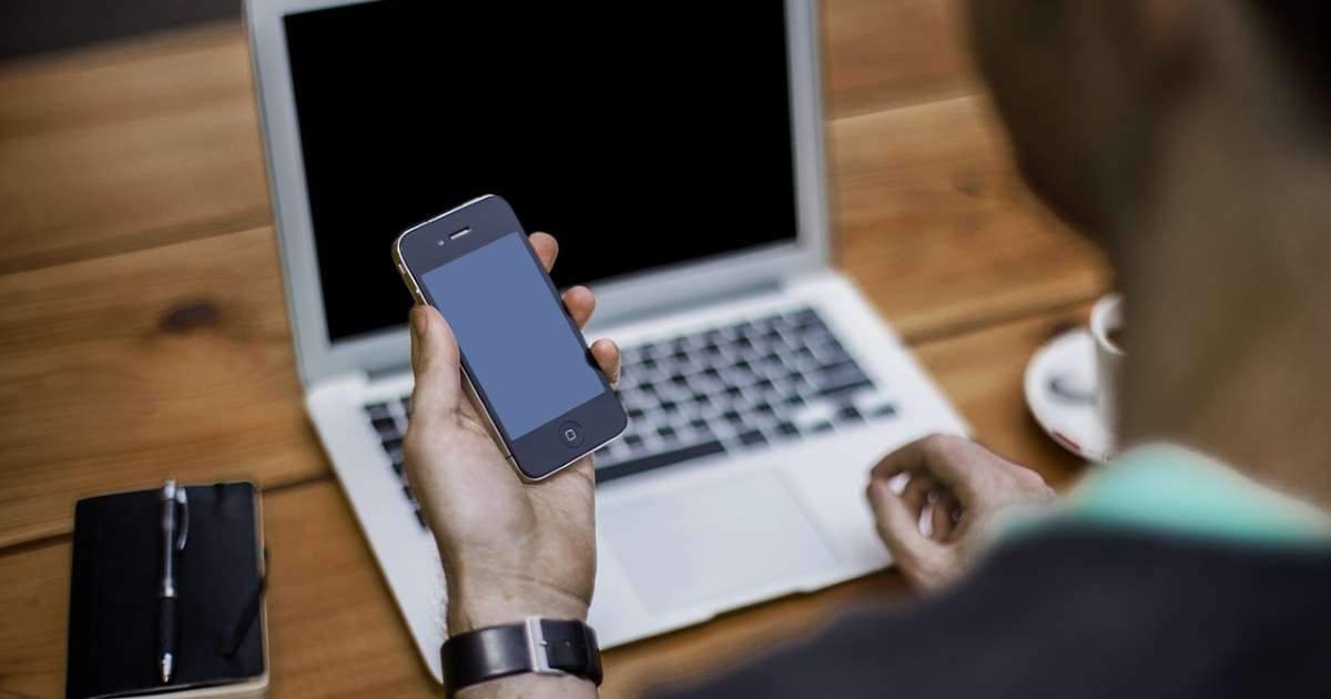 A Como wifi gratis spento alla sera, proteste del Pd
