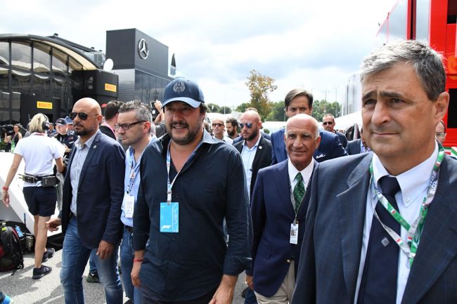 Matteo Salvini in Autodromo a Monza per tifare Ferrari FOTO
