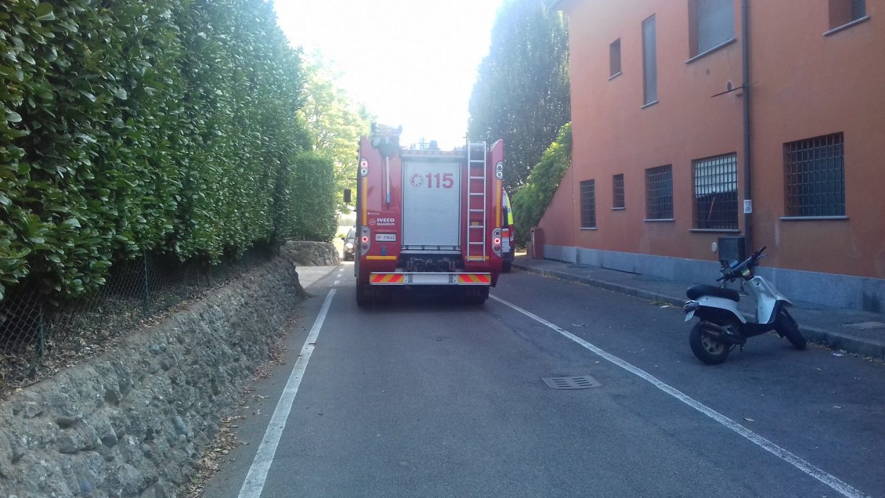 Incendio Carimate signora dimentica il gas acceso FOTO