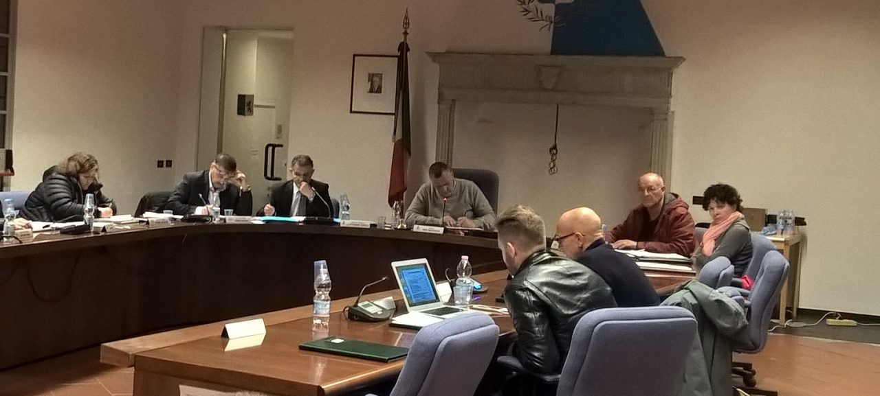 Giunta Casnate: dopo il vicesindaco lasciano altri tre assessori