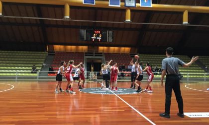 Basket femminile Cantù vince il derby con Como