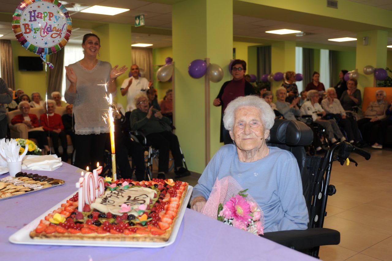 Compleanno da record: nonna Elena fa 105 anni