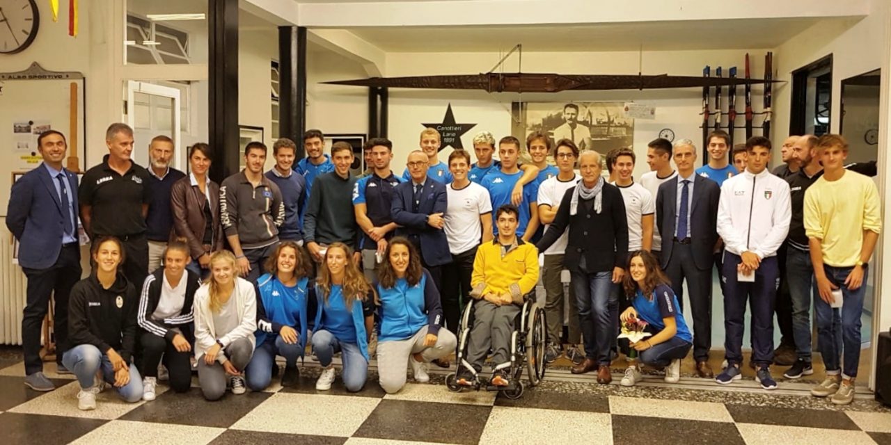 Canottieri Lario che festa con i suoi campioni
