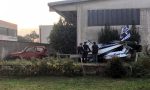 Ultraleggero caduto nel giardino di un'azienda nel Bresciano