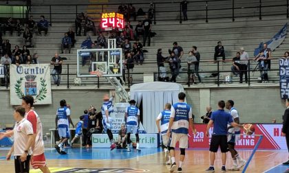 Pallacanestro Cantù - Grissin Bon Reggio Emilia DIRETTA LIVE