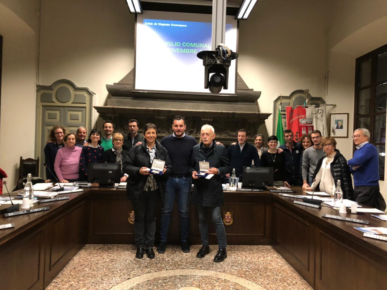 Dipendenti comunali premiati in Consiglio