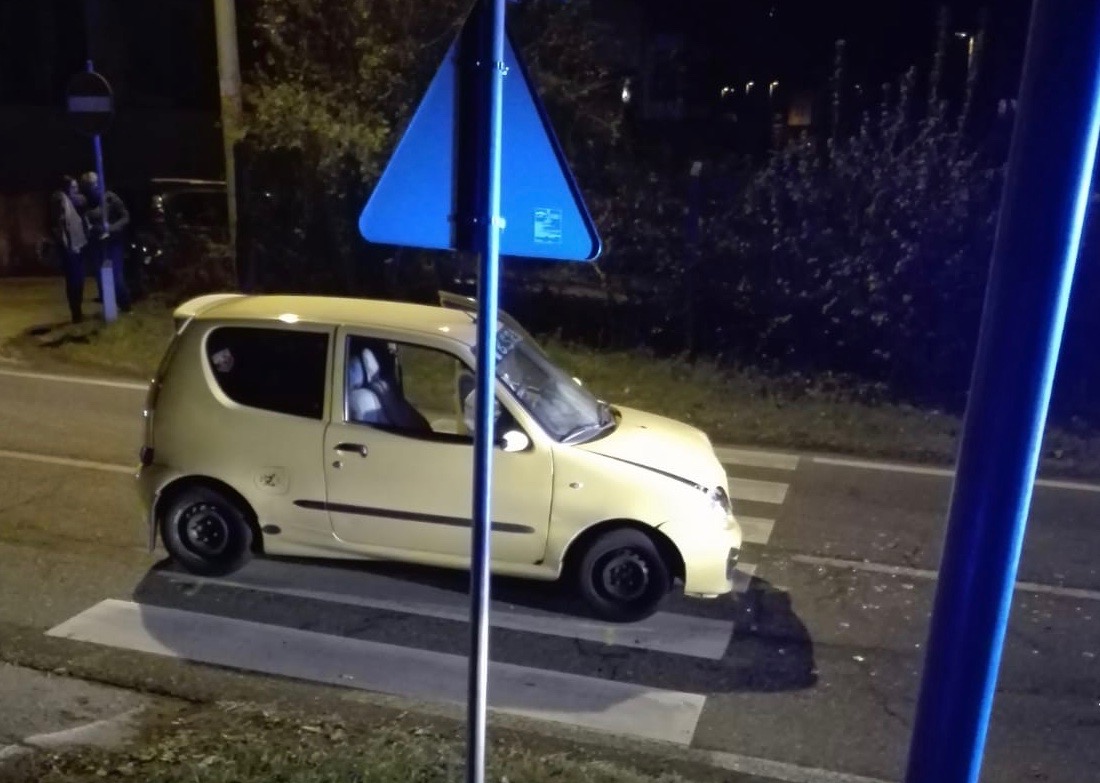 Investimento a Ronago, paura in via Stallone FOTO