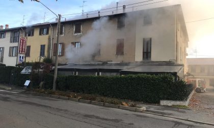 Incendio Cabiate. A fuoco il ristorante La Pergola FOTO E VIDEO