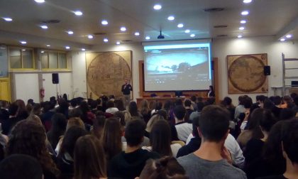 Al Monnet parla l'esperto: "No alla liberalizzazione delle armi"
