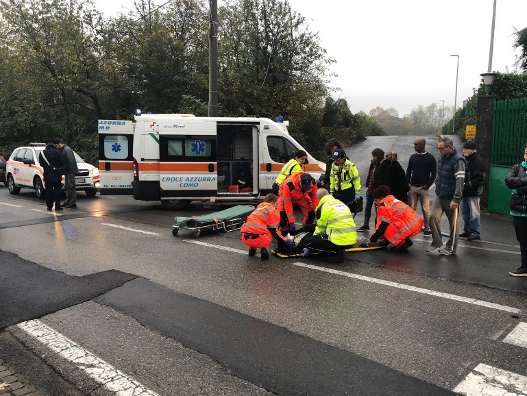 Pedone investito a Montano Lucino