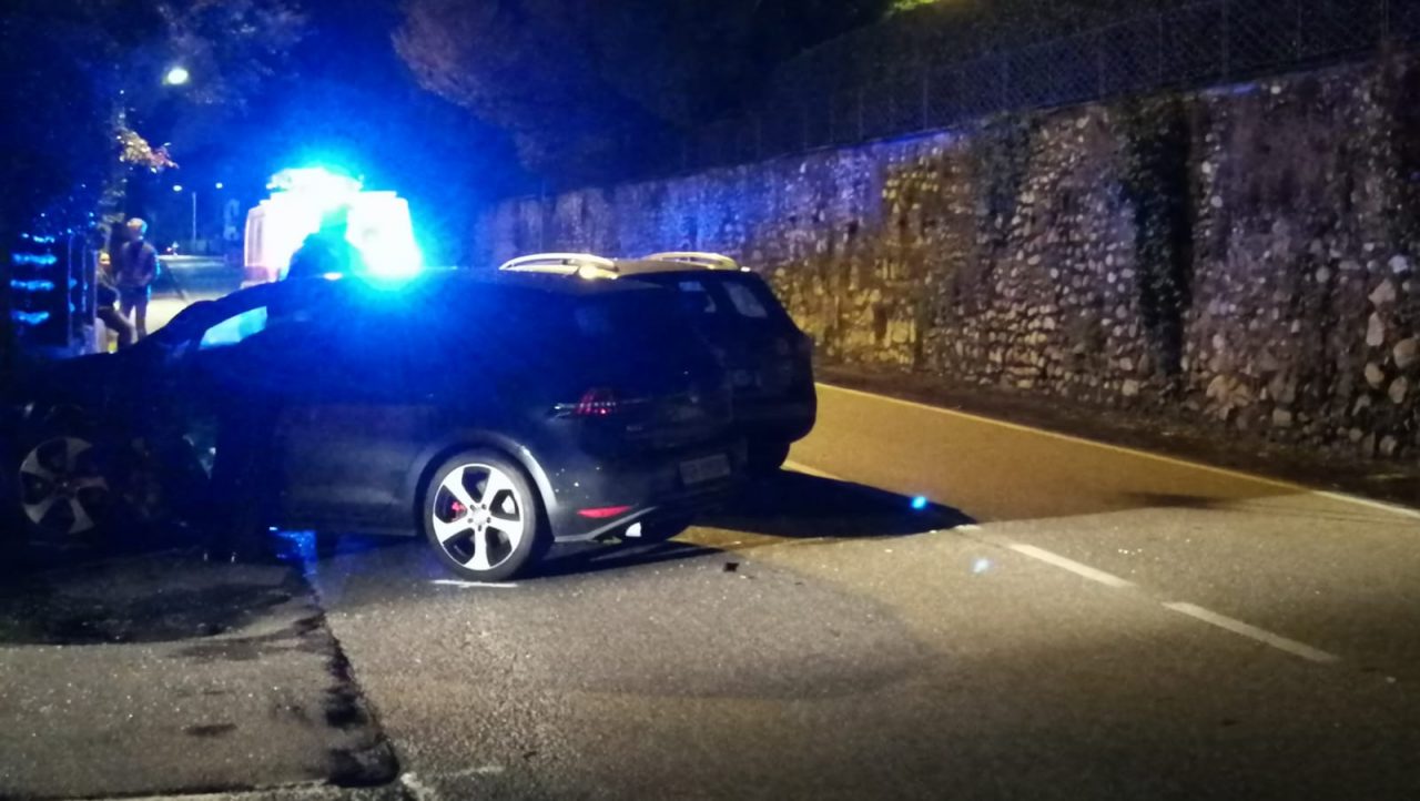 Incidente a Fino Mornasco blocca la statale dei Giovi FOTO