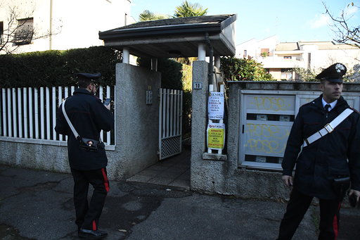 Uccide il figlio colpendolo con uno schiacciapatate FUORI PROVINCIA