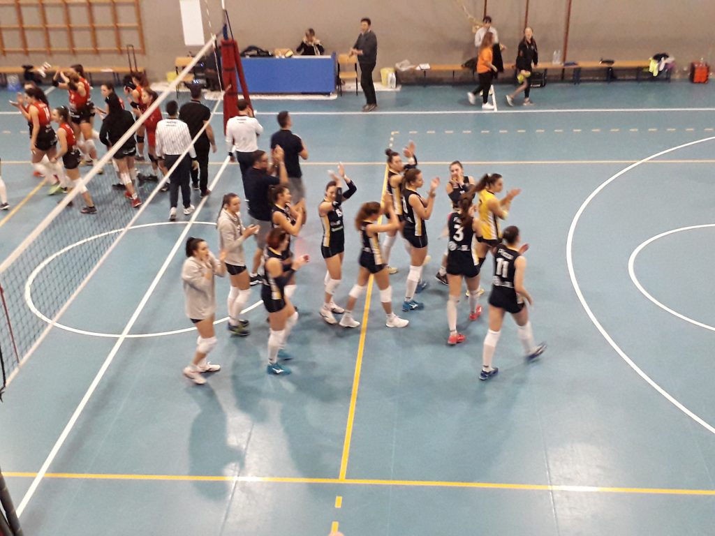 Albese Volley bella vittoria sotto l’albero