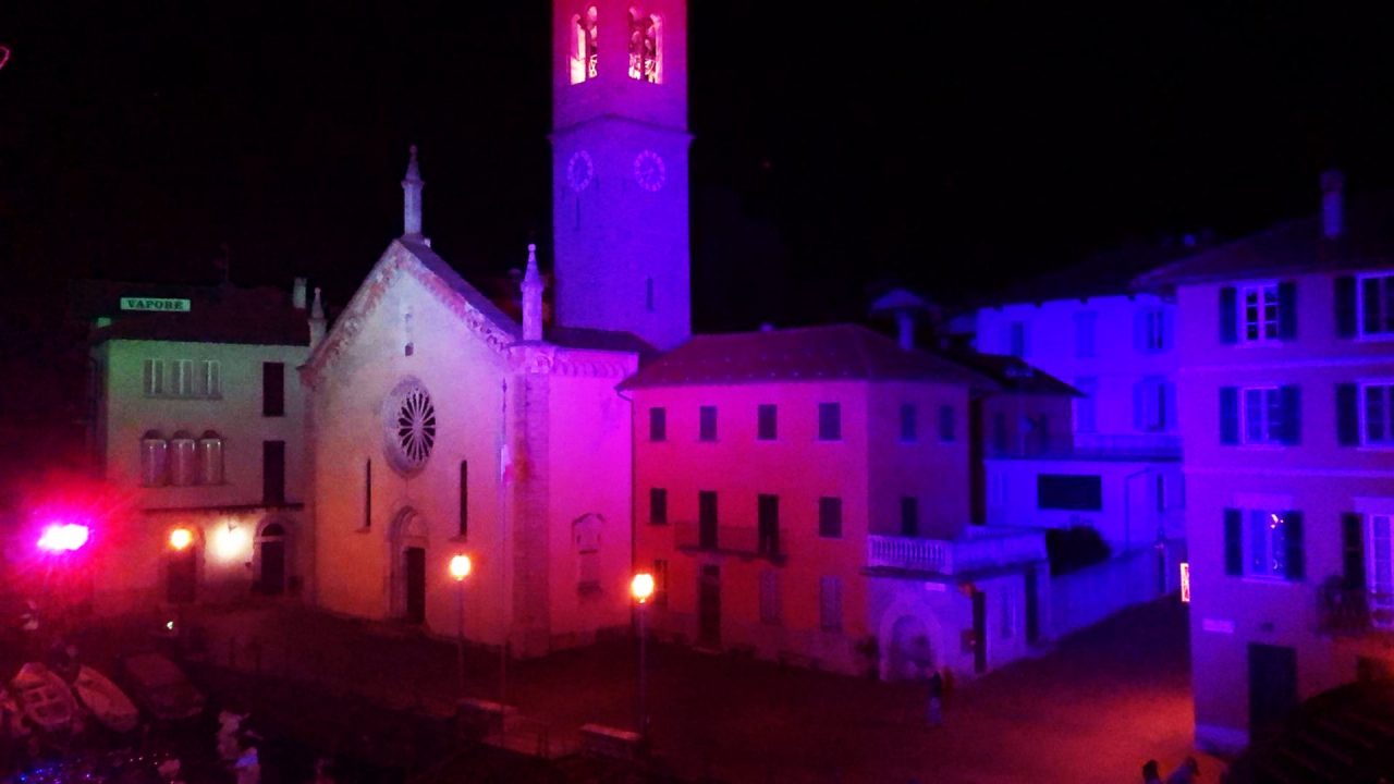 Lake Como Christmas Light: la magia dei Balocchi sbarca sul Lario FOTO e VIDEO