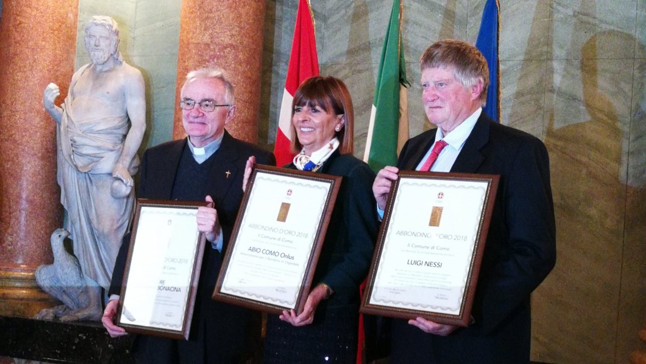 Abbondino d’oro 2018: premiati Nessi, padre Bonacina e la onlus Abio FOTO