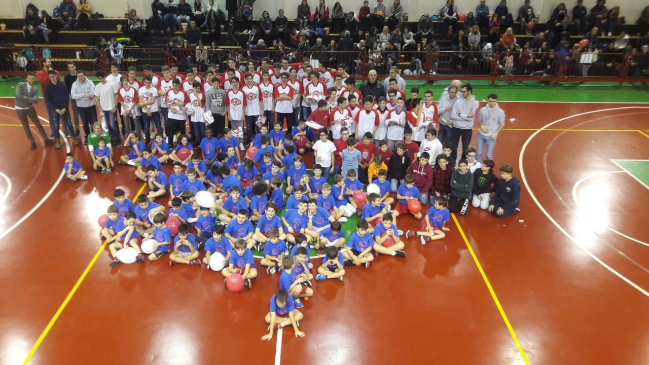 Basket Sant’Ambrogio festa del mini basket con sorpresa