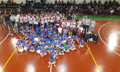 Basket Sant'Ambrogio festa del mini basket con sorpresa