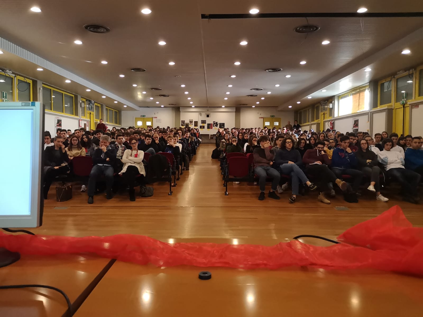 mariano comense penta monnet teresa studenti auditorium rosaria battaglia