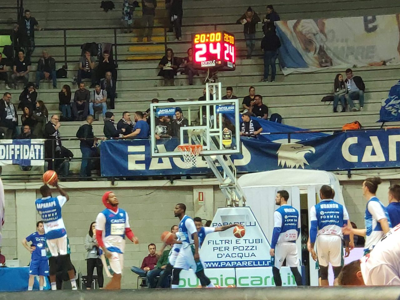 Pallacanestro Cantù nettamente sconfitta in casa da Venezia