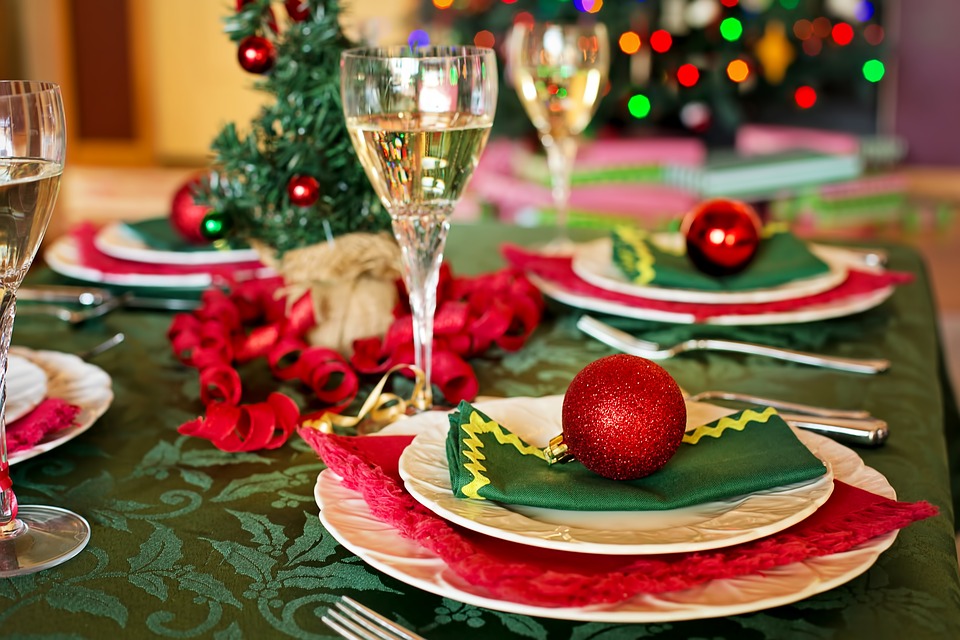 Cenone di Capodanno: aumentano le spese per le famiglie