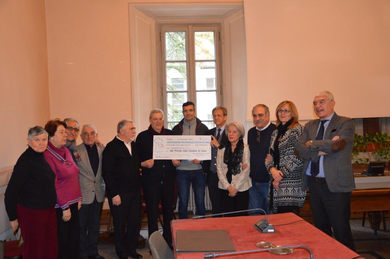 Il ricavato dalla Fiera di Sant’Abbondio alla Piccola Casa Federico Ozanam