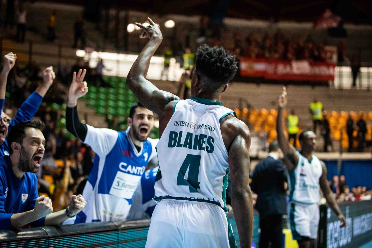 Pallacanestro Cantù in campo contro Torino il 6 gennaio