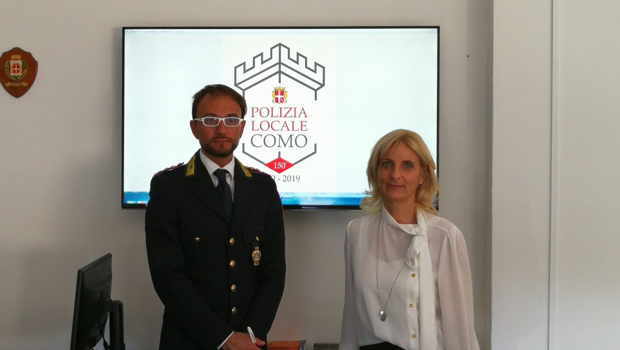 Lotta ai venditori abusivi a Como: 18mila euro di multe per le mimose dell’8 marzo
