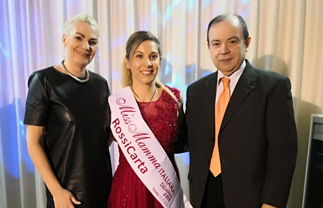 Miss mamma canturina ospite a Romagna mia