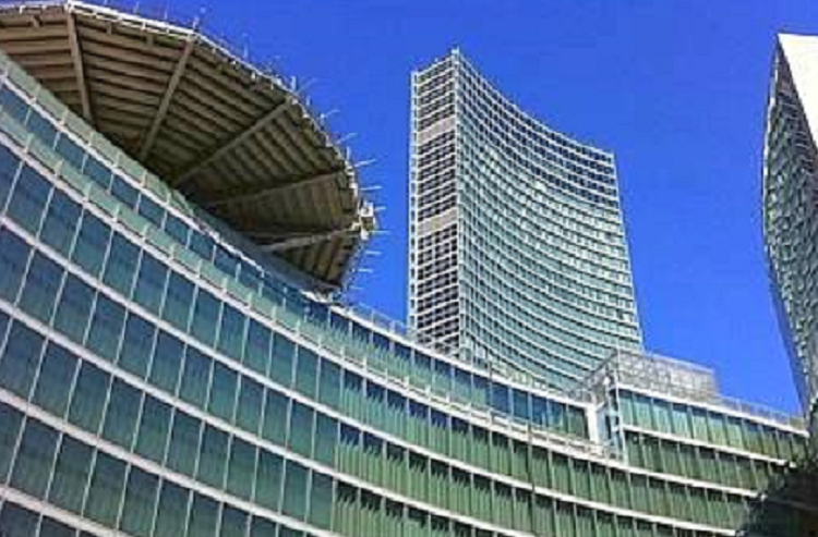 Ex consiglieri regionali della Lombardia: “Non tagliateci i vitalizi”