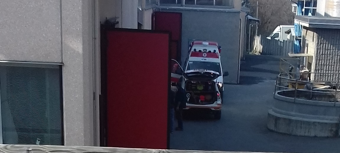 Malore in azienda Cantù un uomo in ospedale