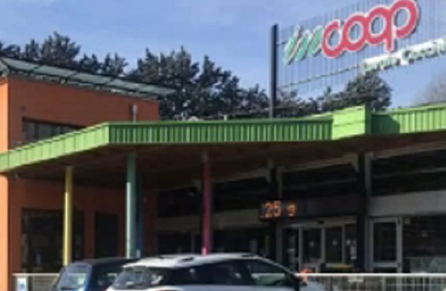 Donna molestata a Lurate Caccivio