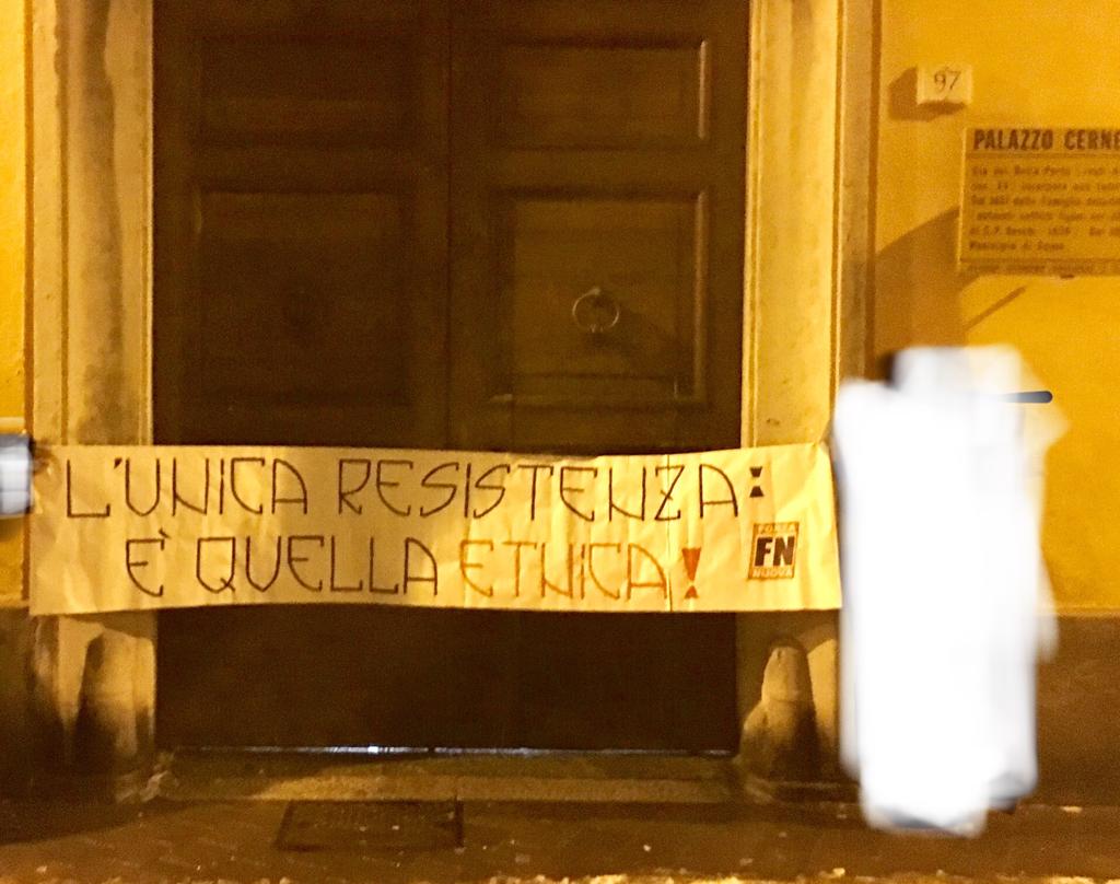 Forza Nuova contro la catena umana a favore dei migranti