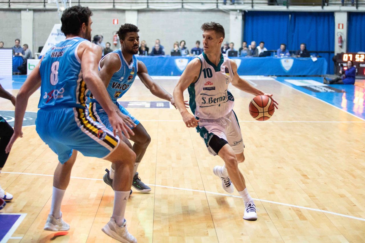Pallacanestro Cantù Maurizio Tassone al Forum di nuovo titolare