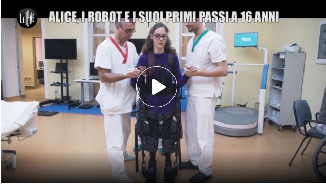 A 16 anni cammina per la prima volta: “miracolo” della medicina a Villa Beretta VIDEO