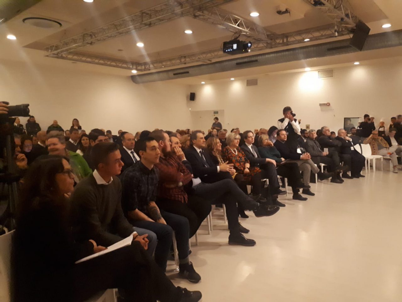 A Lariofiere domani arriva l’evento “Le imprese all’estero”