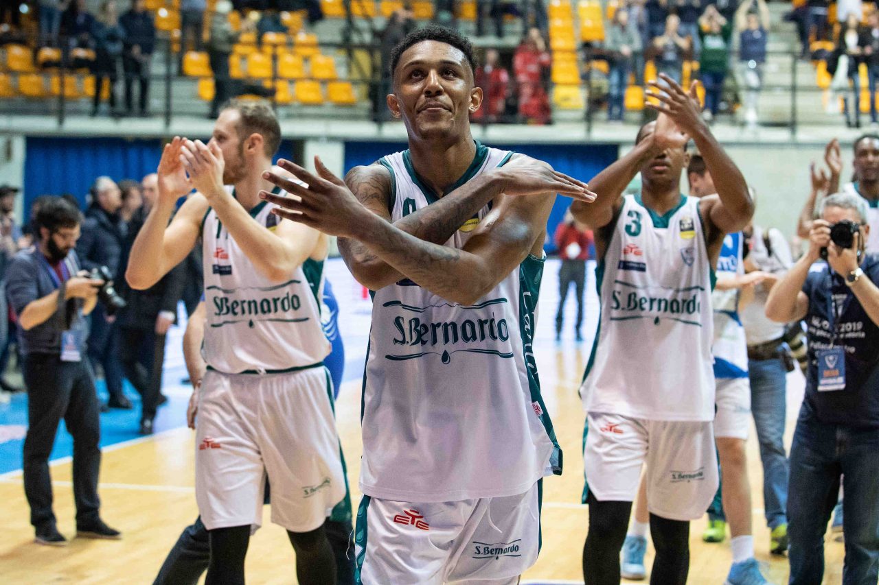 Pallacanestro Cantù pronta ad affrontare Bologna
