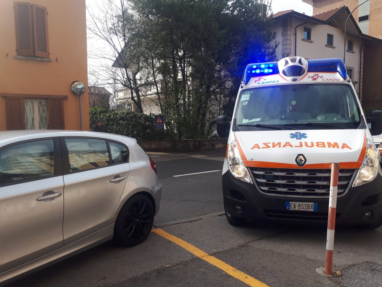Incidente a Erba soccorsi in codice rosso FOTO