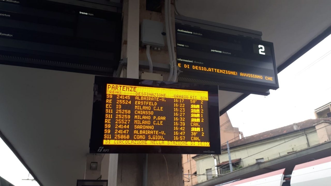 Treni: un guasto agli impianti che regolano la circolazione causa ritardi e cancellazioni