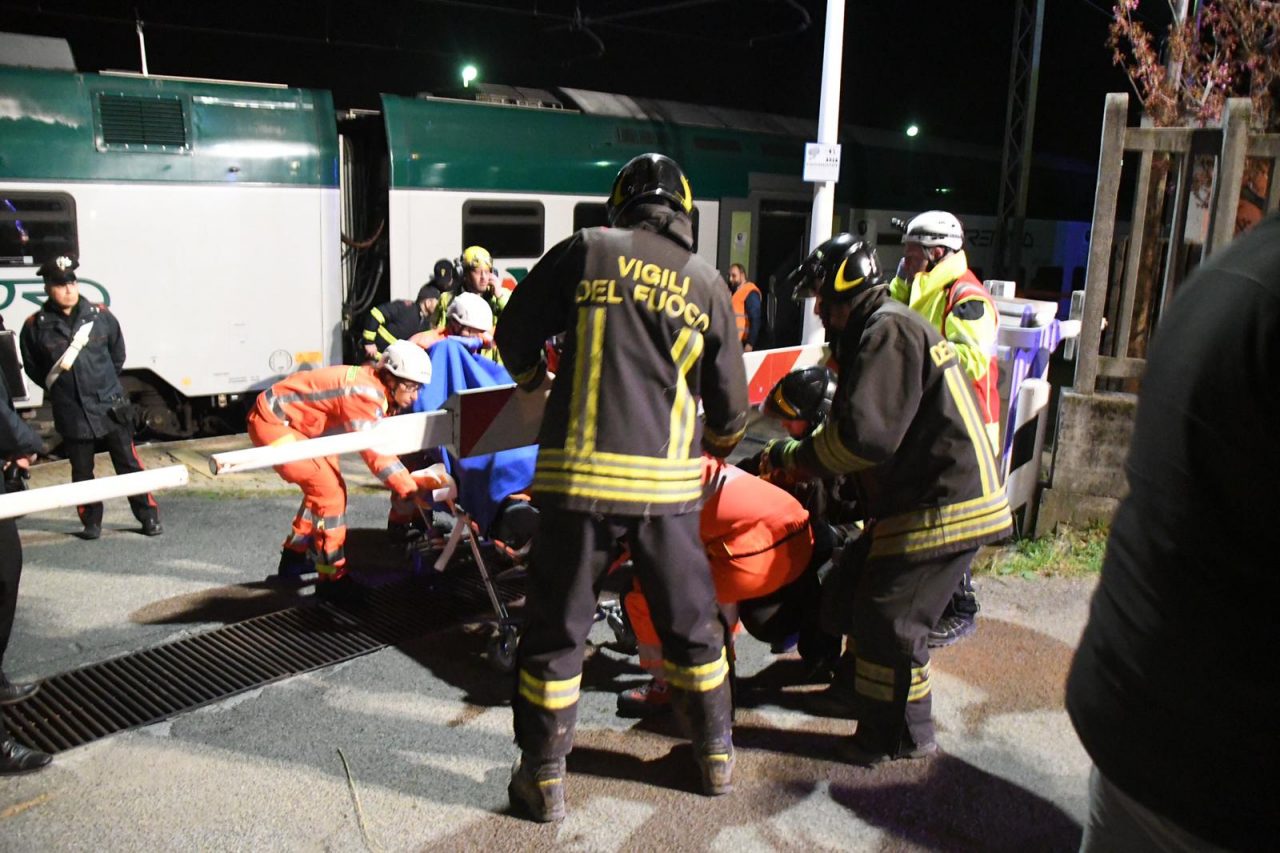 Scontro treni a Inverigo le precisazioni di FerrovieNord