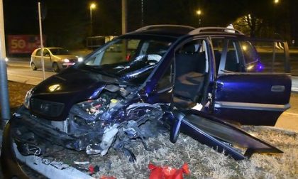 Incidente a Cantù tra due auto SIRENE DI NOTTE