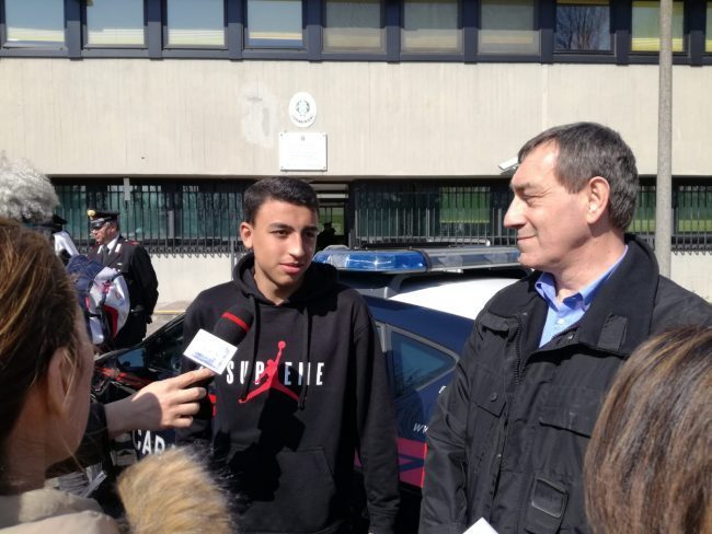 Il racconto di Ramy, ragazzo eroe del bus sequestrato e l’AUDIO choc della chiamata al 112