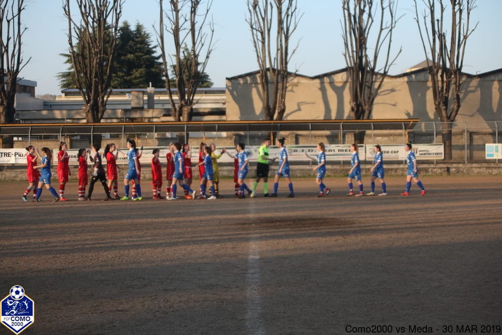 Como 2000 le azzurre s’inchinano al Real