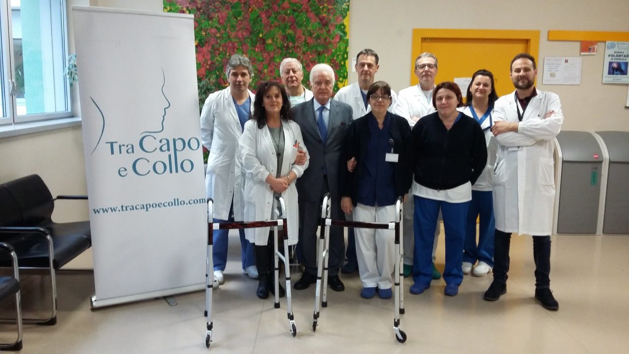 Onlus “Tra Capo e Collo” dona due deambulatori all’ospedale Sant’Anna