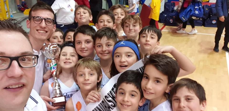 Minibasket Cantù primo posto