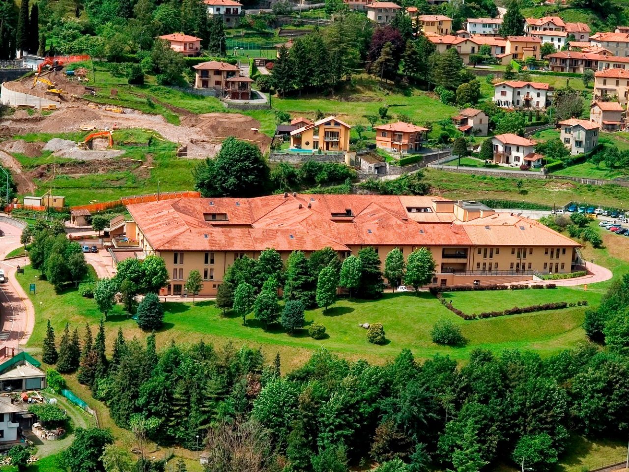 Gli sportelli dell’ospedale di Menaggio chiudono per la festa patronale
