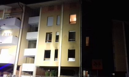 Incendio appartamento ad Arosio: evacuato condominio in via Prealpi FOTO