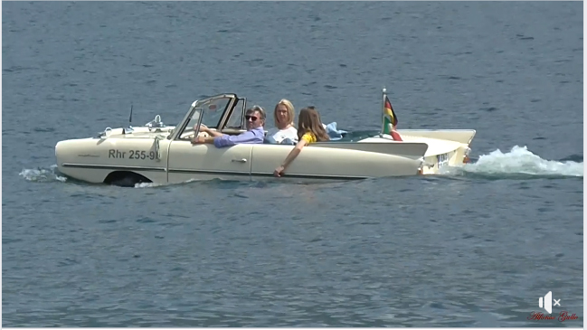 Con la Cadillac in mezzo al Lago VIDEO