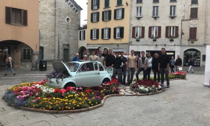 Che colori la Giornata della Creatività: 3mila studenti hanno invaso la città FOTO